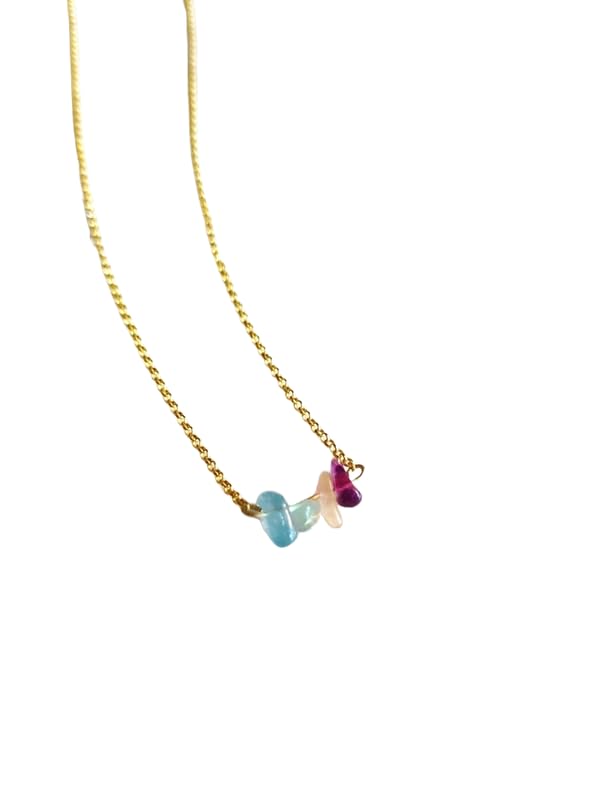 Collier en pierre d'énergie de guérison fluorite brute contre le stress quotidien