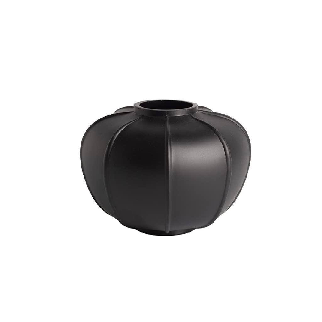 Vase lanterne mat pour rompre la monotonie d'une entrée