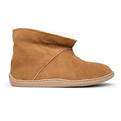 Minnetonka Men's Sheepskin Ankle Boots
