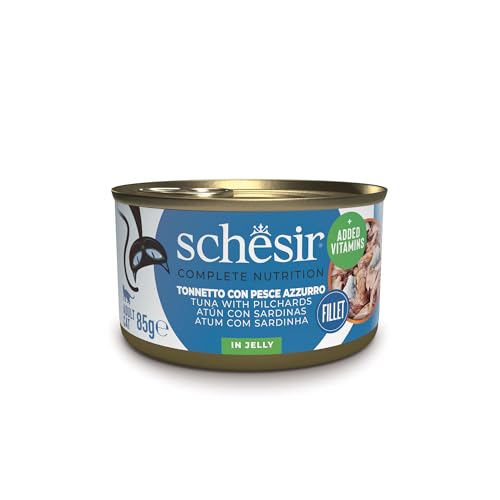 Dale a tu gato la nutrición que se merece. Filetes de atún y pescado azul en caldo para una hidratación perfecta. Ingredientes 100% naturales y sin conservantes para el bienestar de tu felino. Una comida húmeda deliciosa y saludable para él.