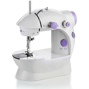 Mini huishoudelijke paarse elektrische naaimachine 2 snelheidsaanpassing met licht voetpedaal dubbele draad naaimachine