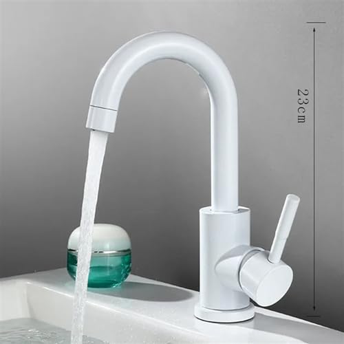 Robinet de lavabo rotatif pour optimiser l'espace de votre pièce d'eau