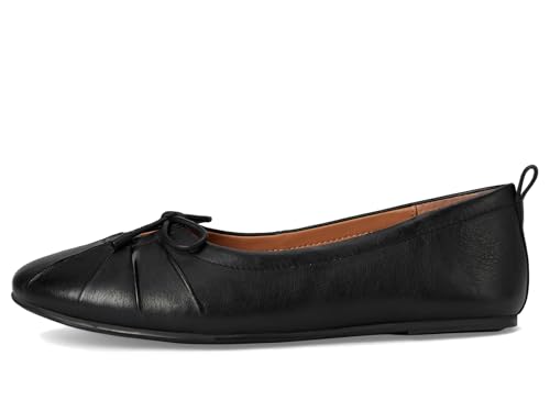 Gentle Souls by Kenneth Cole Women's Women's Marilyn Ballet Flat, Black Leather, 64