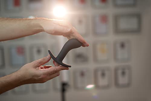 Bootie Plug Noir Fun Factory Taille L en silicone hypoallergénique - 5