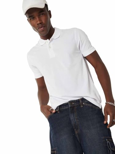 Image of Max Men's Polycotton Half Sleeves Regular Fit Solid Polo T-Shirt
