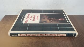 Hardcover The tartans of the Scottish clans Book