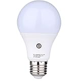 E27 LED Dusk to Dawn Sensor Light Bulbs Built-in Photosensor Detection Auto Switch Light Indoor/Outdoor Lighting Lamp for Porch Hallway Patio Garage (7W 630Lumens, Natural white 4000K)