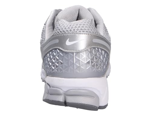 Image of Nike Zoom Vomero 5 Men's Shoe
