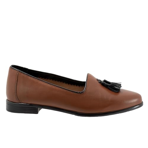 Image of Trotters Women's Liz Tassel Loafer Flat