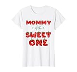 Photo Gallery mommy of the sweet one fragola compleanno berry primo primo maglietta Photo Gallery mommy of the sweet one fragola compleanno berry primo primo maglietta