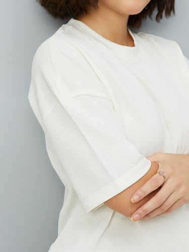 Image of Max Women's Solid Regular Fit T-Shirt