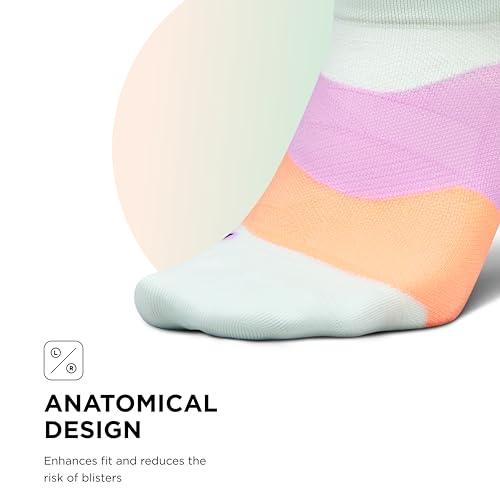 Image of Feetures Elite Light Cushion Mini Crew Sock - Sport Sock with Targeted Compression