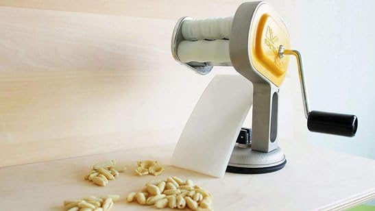 Macchina per cavatelli, orecchiette e gnocchetti sardi Divina. Fissaggio a ventosa