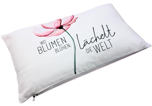 Dekohelden24 Zierkissen - Kuschel Kissen mit Blüte/Dekokissen - Kopfkissen - Wo Blumen blühen, lächelt die Welt - L/B/H ca. 40 x 13 x 23 cm, 100% Baumwolle.