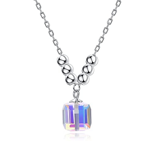 Collier pendentif carré pour femme et cristaux colorés, l'atout charme de vos soirées
