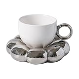 Protection de la base de la soucoupe : notre tasse à café en forme de fleur est livrée avec une soucoupe isolée, protégeant vos dessus de table avec une base robuste. Profitez de votre boisson chaude en toute tranquillité d'esprit et avec style