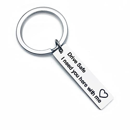 Androxeda Llaveros Personalizados Llaveros para Parejas Llavero Creativo con Grabado–Drive Safe I Need You here with me–para Pareja Novia Pareja Amante