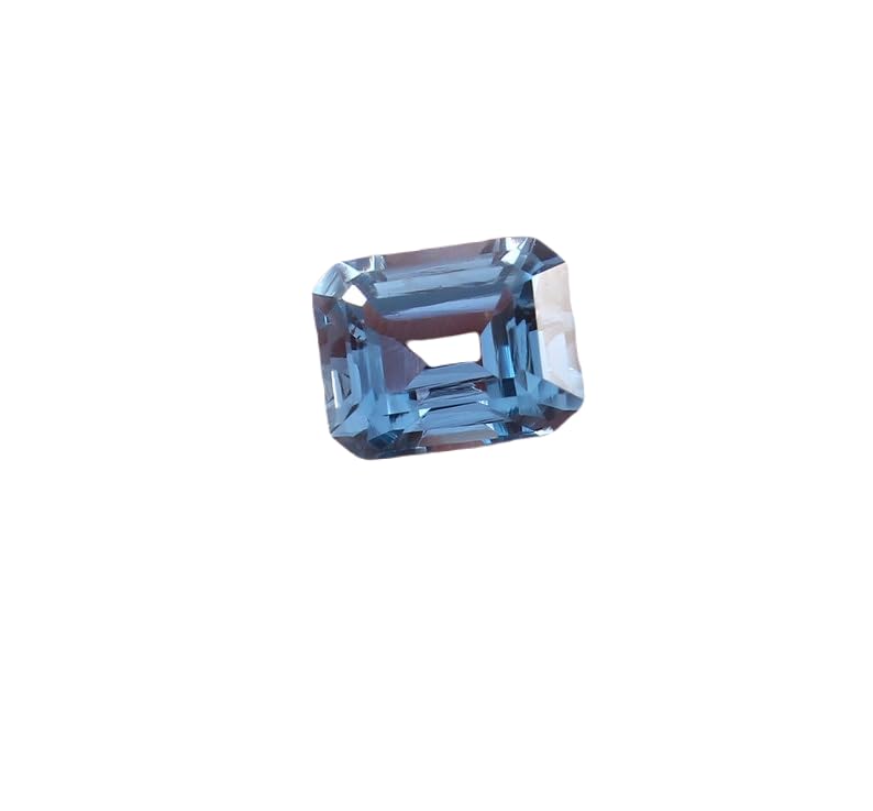 Aigue-marine naturelle pour bague de fiançailles et bijoux précieux faits main