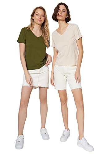 Camisa para mujer cuello en V en punto suave de corte regular t-shirt basica marca Trendyol