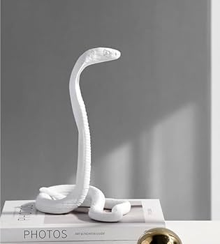 ヘビの置物 約80cm 白色・クリーム色　へび　蛇 ヘビの置物 約80cm 白色・クリーム色 へび 蛇 - メルカリ