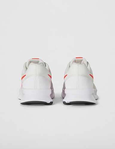 Image of Nike Men's Run Swift 3 Road Running Shoes