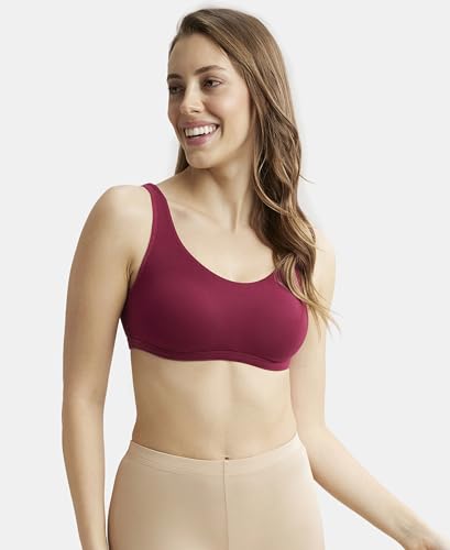 Image of Jockey 1550 Women's Super Combed Cotton Elastane Stretch Slip On Crop Top with Stay Fresh Treatment Bra