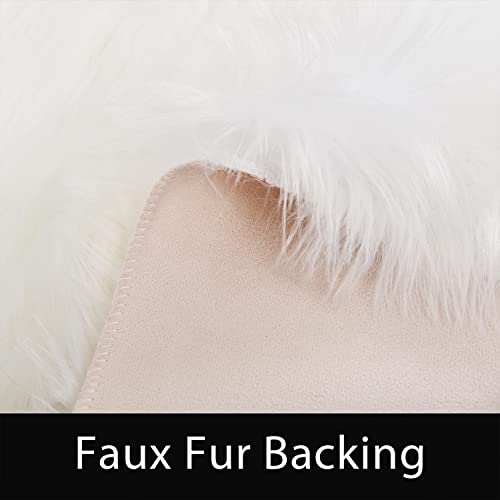 Latepis 5x7 Area Rugs White Furry Faux Sheepskin Rug Washable Fluffy Fur Rug for Living Room Non-Slip Plush Shaggy Rugs for Bedroom Entertainment Room Luxury Home Décor