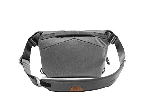 Peak Design Everyday Sling 3L – Adjustable Strap, FlexFold Divider, for Cameras or Daily Carry, Unisex Sling Bag3
