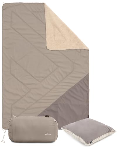 qeedo Teddy Kuscheldecke Outdoor 200 x 140 cm - weiche Teddy Fleecedecke wasserabweisend & raschelfrei - Camping Decke mit Poncho- und Kissenfunktion - Outdoor Decke für Camping und Garten