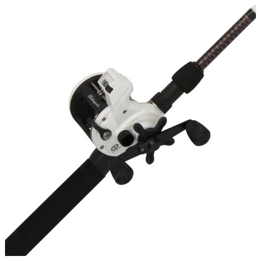 Ugly Stik USCAWAL762ML/RNDCBO Walleye Round Combo, 7'6"/Medium Light