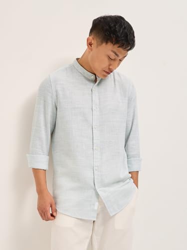Image of THE Bear House Men's Cotton Solid Slim Fit Shirt Green