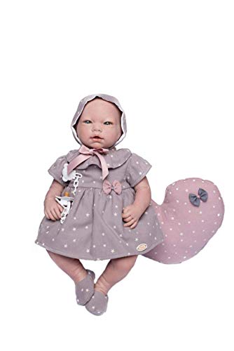 Muñecas Guca-MUÑECA Reborn Laia 46 CM Vestido Estrellas Malva con Capota,Zapatos MAS COJÍN Nube, Multicolor (18040)