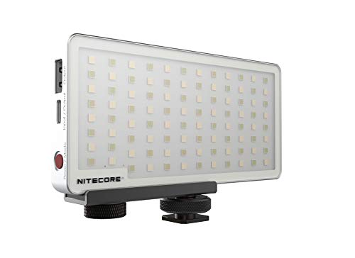Nitecore SCL10 foco RGB para fotografía y power bank multifuncional con pantalla digital