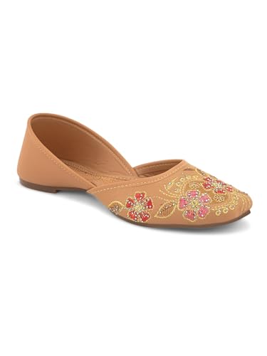 Image of XE Looks Beautiful & Comfortable Ethnic Sandal & Occational Jutti For Women & Girls