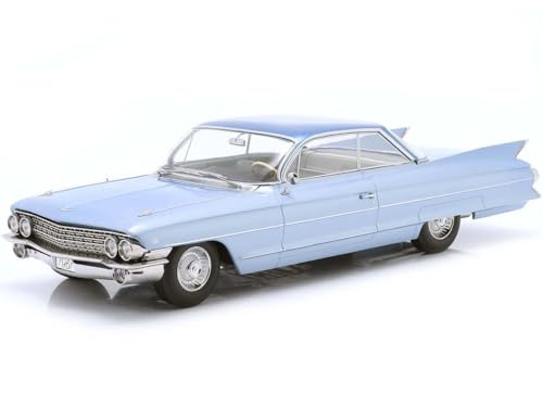 Cadillac Series 62 Coupe Deville 1961 a escala 1:18