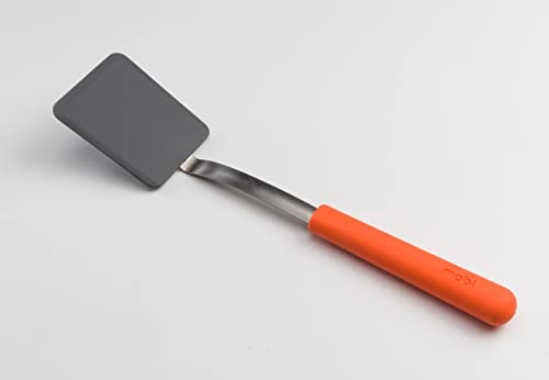 Image of Mobi Flexible Silicone /Stainless Steel Dessert Turner /Spatula | Slim flexible silicone head lifts brownies, cakes, and delicate desserts; 18 /10 stainless steel shank with TPR grip handle.