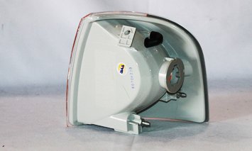 TYC Right Turn Signal/Parking Light Compatible with 2002-2004 Ford Explorer