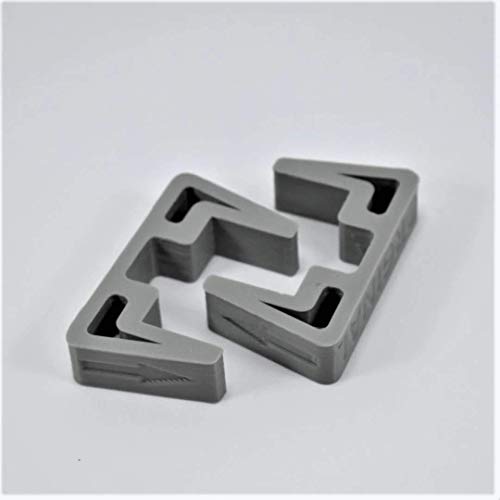 Realizzato in plastica ABS resistente al calore. Semplice installazione a pressione. Disponibile per tutte le versioni in più colori. Supporti SOLO console PS4 NON inclusa.