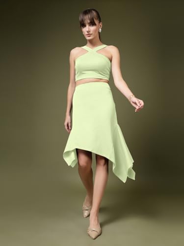 Image of OOMPH! Women Stretchable Relaxed Fit Crop Top With Stylised Shoulder Straps