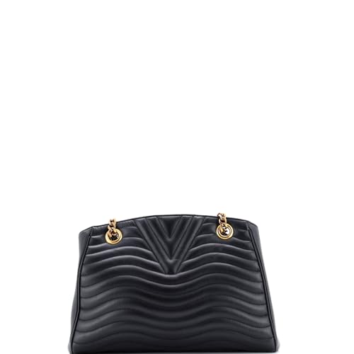 Pre-Loved New Wave Chain Tote Quilted Leather, Black3