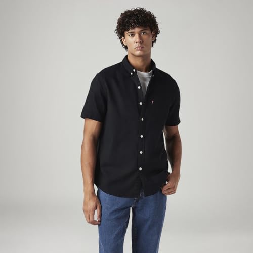 Image of Levi's Men's Solid Slim Fit Shirt