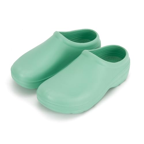 Image of totes Women's Everywear Lightweight Waterproof Bailey Garden Clog