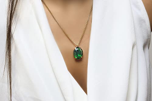 Collier de Déclaration Vert Anemone pour illuminer un décolleté de mariée