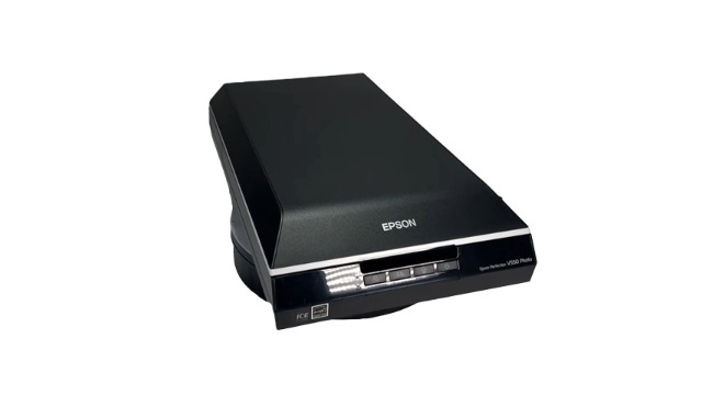 Amazon.com: Epson Perfection V550 Color Photo, Image, Film