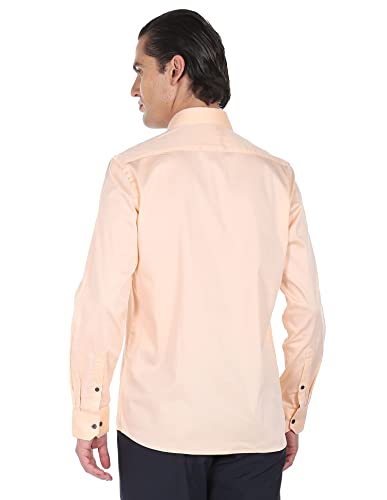 Image of Arrow Men's Solid Slim Fit Shirt