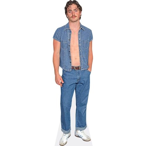 Benson Boone (Topless) tamano natural