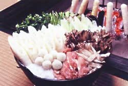 きりたんぽ鍋セット(2人前) 105P1524 / 鍋 人気 鍋 ひないじどり ヒナイジドリ 本場 きりたんぽ 鍋 比内地鶏 比内鶏 郷土 料理 簡単  調理 ひないどり ブランド肉 野菜 ねぎ 芹 セリ まいたけ だし キリタンポ なべ 取り寄せ 東北 秋田 手軽 ご当地 秋田 名物 きりたんぽ鍋 セット（2人前）