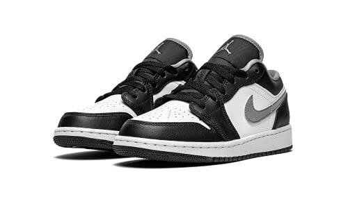 Nike Kids' Air Jordan 1 Low Grade School Shoes2