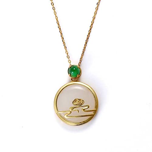 Collier style ethnique en jade blanc pour sublimer vos tenues d'été et vos sorties quotidiennes