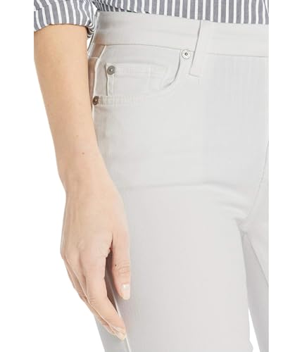 7 For All Mankind Kimmie Straight in Slim Illusion White4